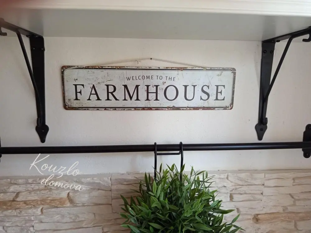 Farmhouse cedule